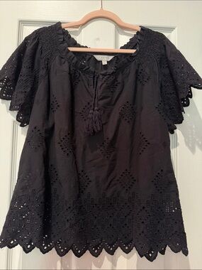 Adiva Black Eyelet Tie-Neck Blouse